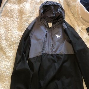 Half zip VS rain jacket
